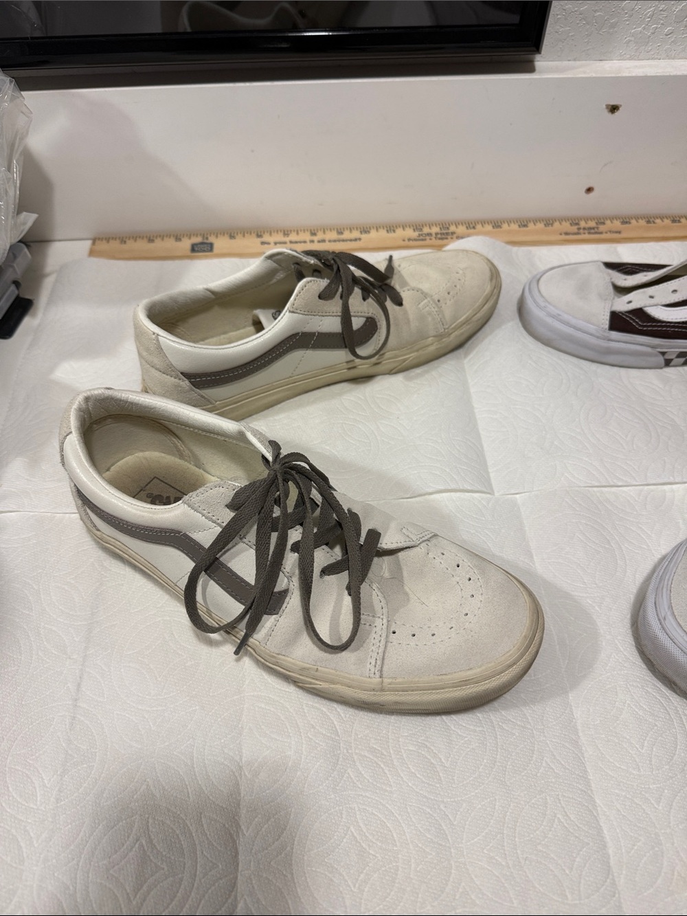 Vans Low-Top Sneakers cream and brown - 2 pairs